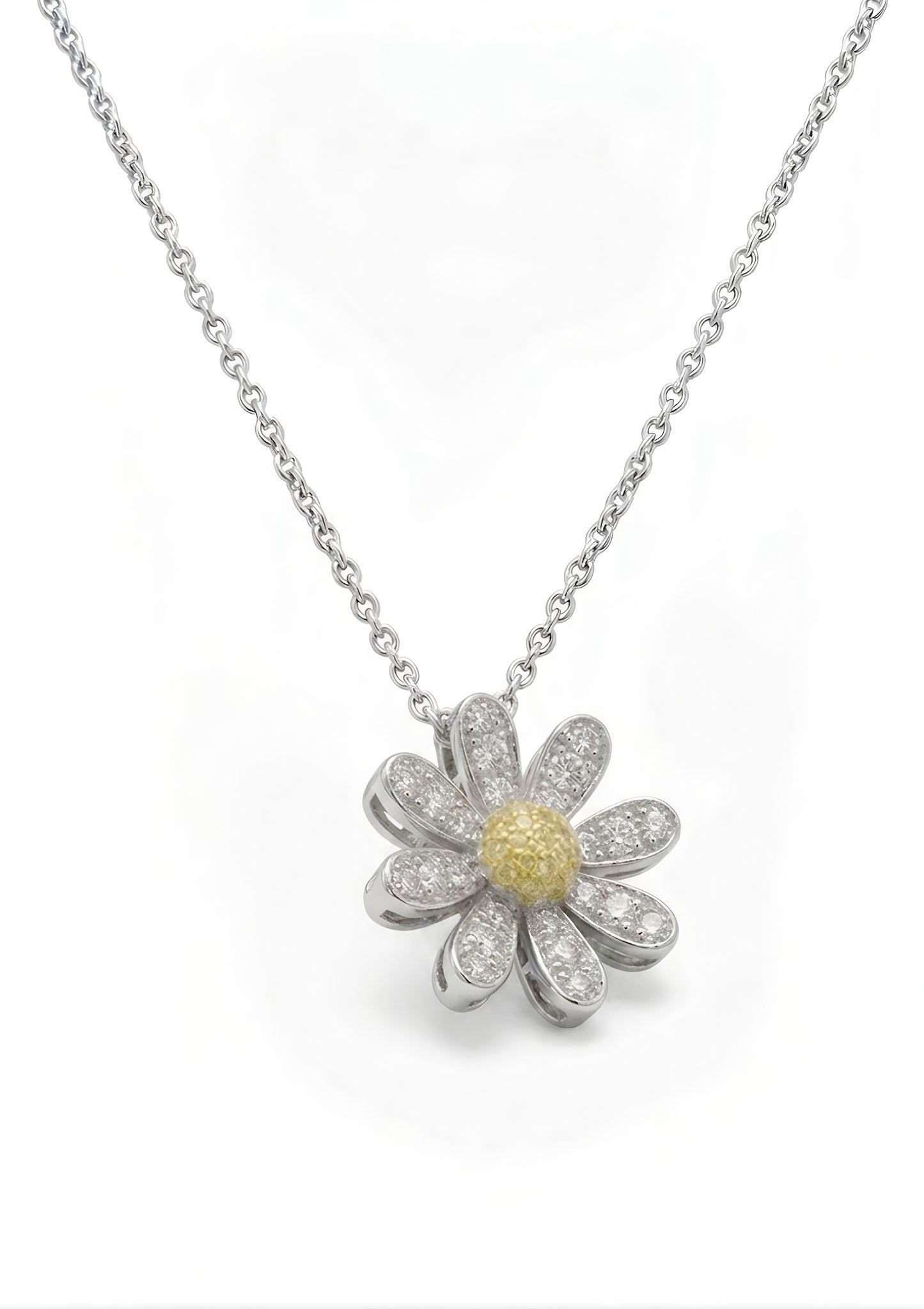 Daisy du Printemps Diamond Pendant Necklace